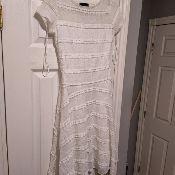 Laura Petite white mini dress with contrast striping - Picture 2 of 5
